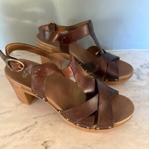 Dansko Daniela Heeled Brown Leather Sandals, Size 42